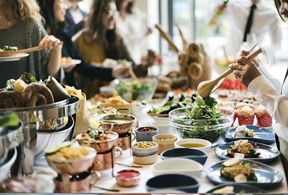 Catering Ideas to Host a Private Party in the UAE