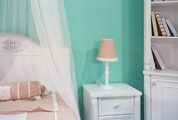 Paint Colors to Make Any Small Space Feel Bigger