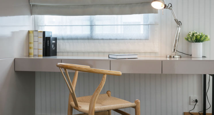 Optimal Lighting Installation with study lamps