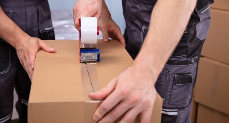 local movers are sealing the package 745 X 400
